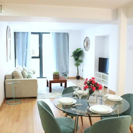 Apartments Ole - Albareda 24 Seville Ngoại thất bức ảnh