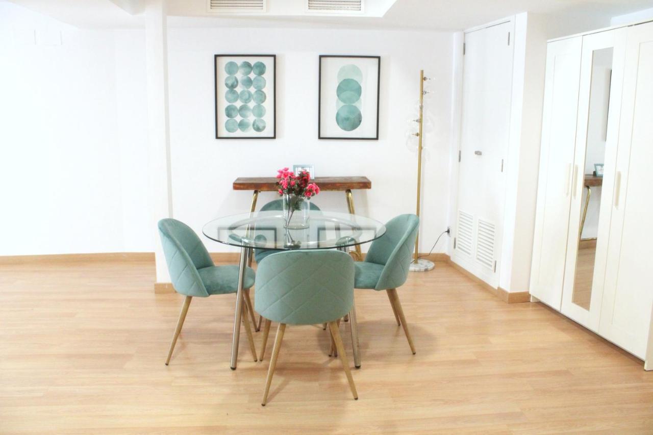 Apartments Ole - Albareda 24 Seville Ngoại thất bức ảnh