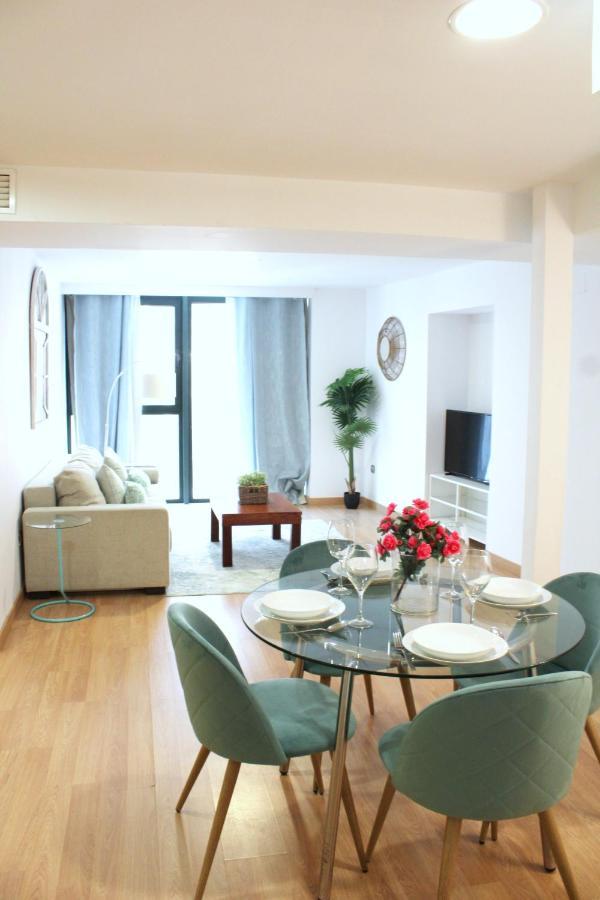 Apartments Ole - Albareda 24 Seville Ngoại thất bức ảnh