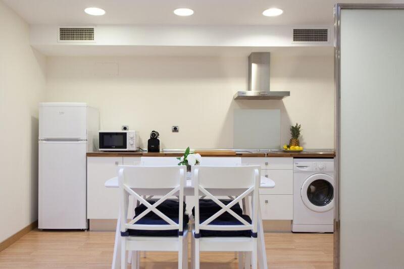 Apartments Ole - Albareda 24 Seville Ngoại thất bức ảnh