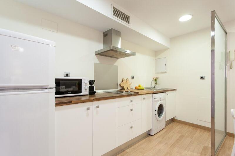 Apartments Ole - Albareda 24 Seville Ngoại thất bức ảnh