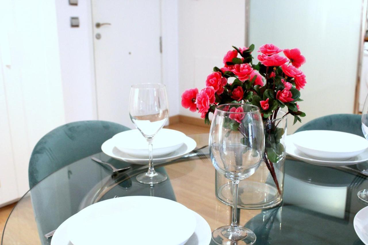 Apartments Ole - Albareda 24 Seville Ngoại thất bức ảnh